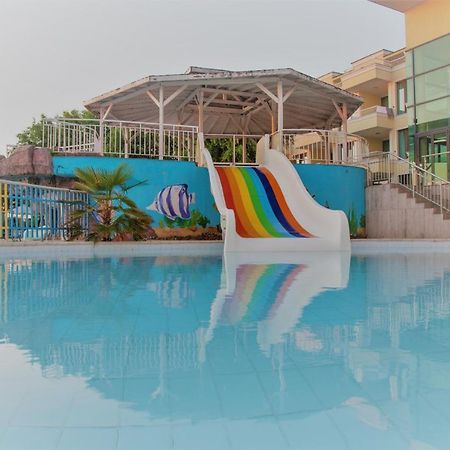 Hotel Perla Beach Club Приморско Экстерьер фото