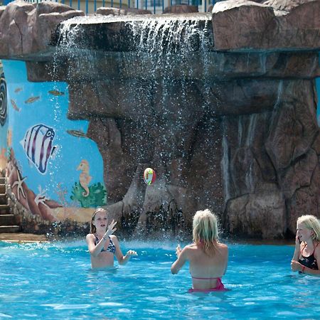 Hotel Perla Beach Club Приморско Экстерьер фото
