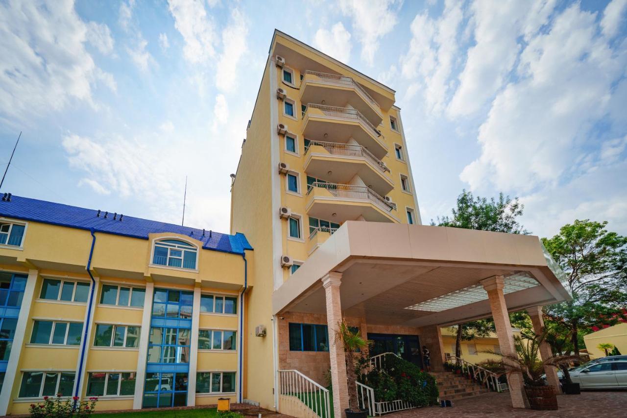 Hotel Perla Beach Club Приморско Экстерьер фото